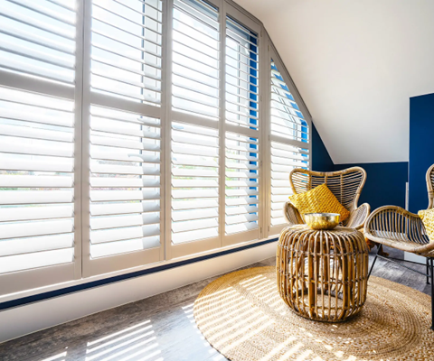 Shaped Plantation Shutters